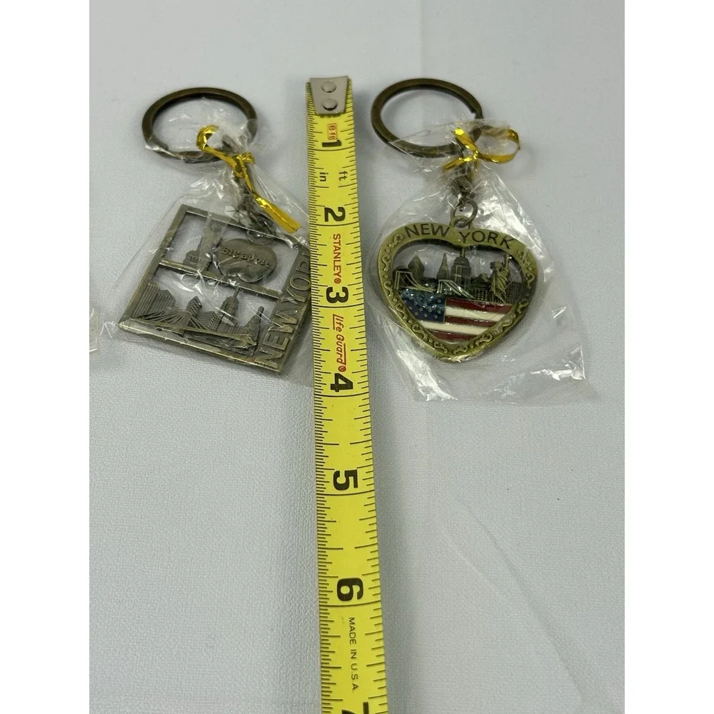 Vintage New York Souvenir Keychains Lot 3 Apple Heart Skyline Statue Liberty